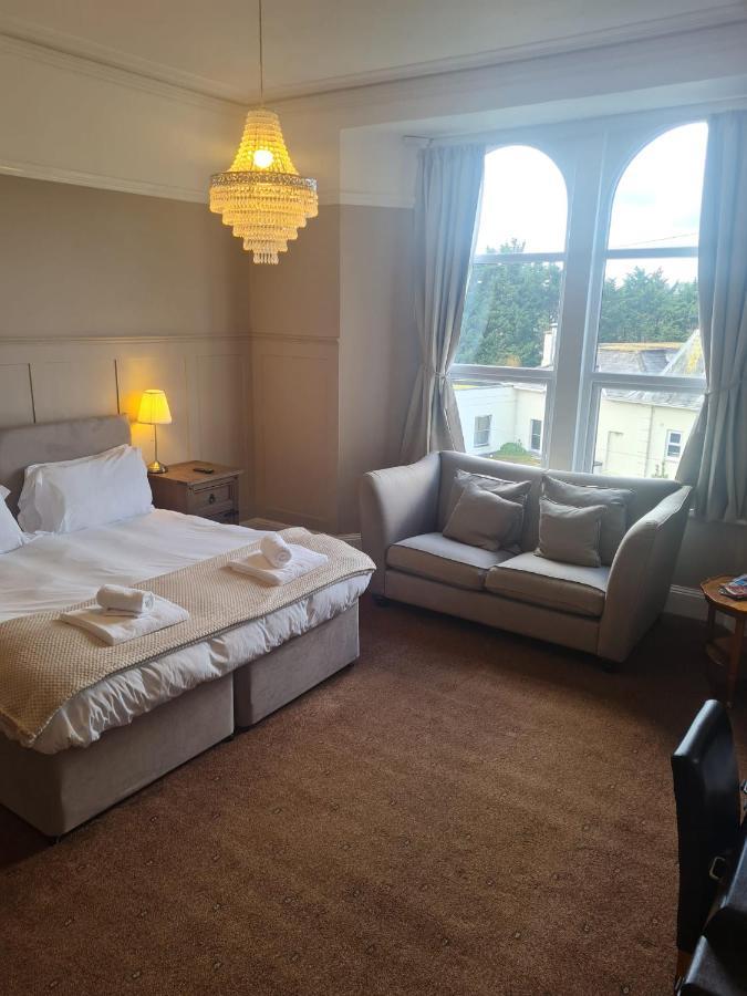 Heathcliff House B&B Exclusively For Adults Free Large Carpark Торкі Екстер'єр фото