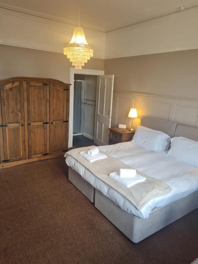 Heathcliff House B&B Exclusively For Adults Free Large Carpark Торкі Екстер'єр фото