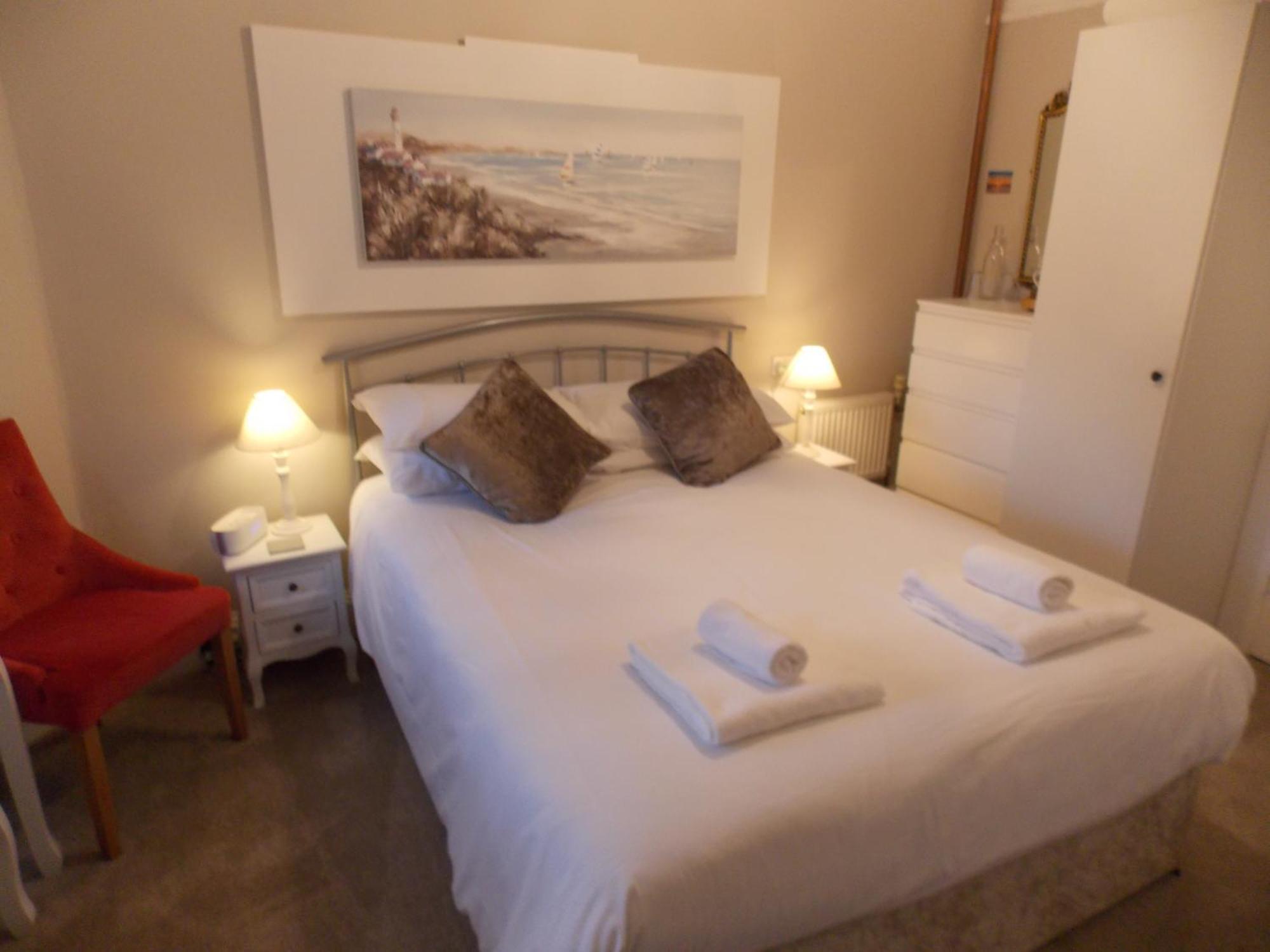 Heathcliff House B&B Exclusively For Adults Free Large Carpark Торкі Екстер'єр фото