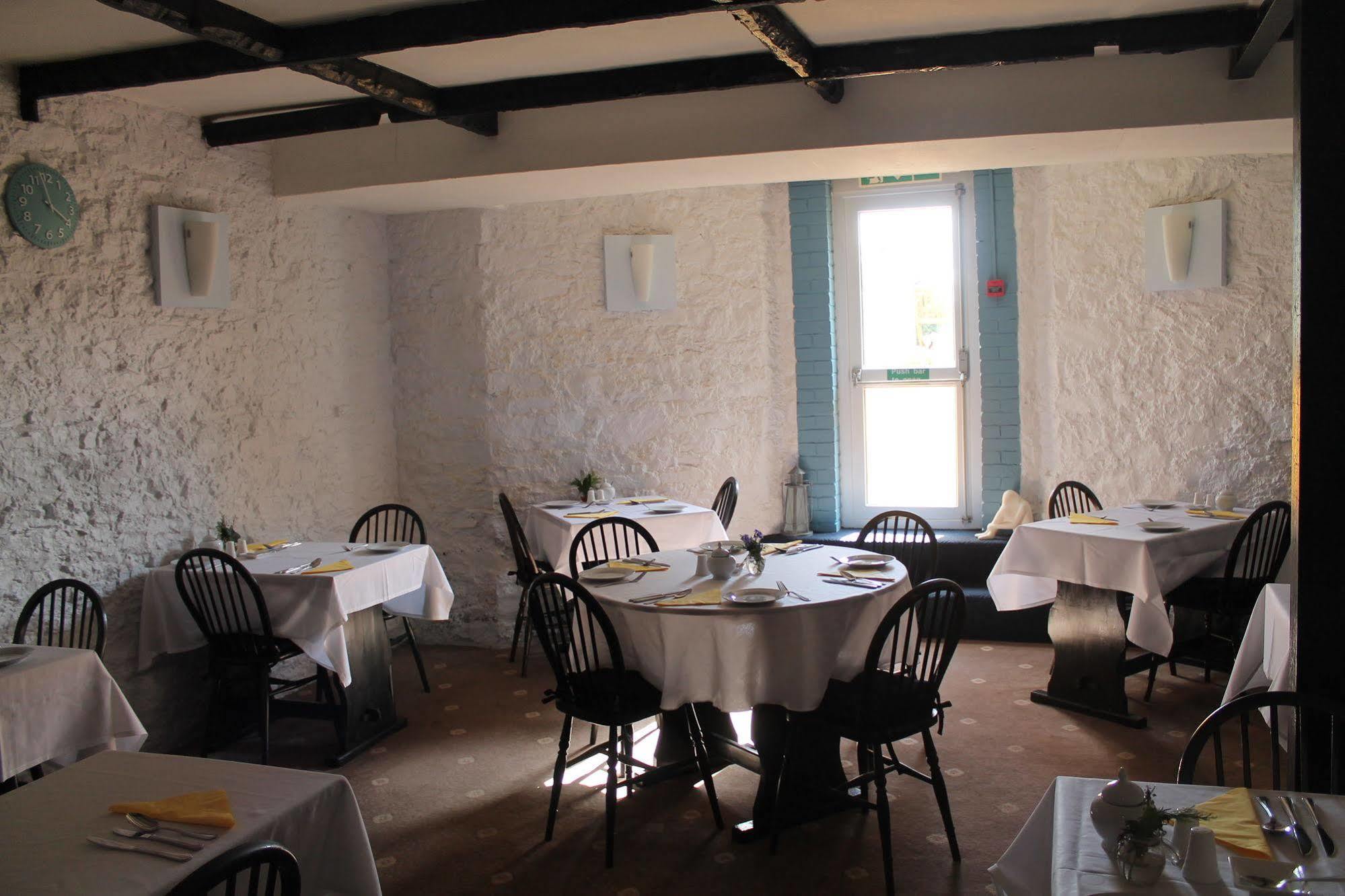 Heathcliff House B&B Exclusively For Adults Free Large Carpark Торкі Екстер'єр фото